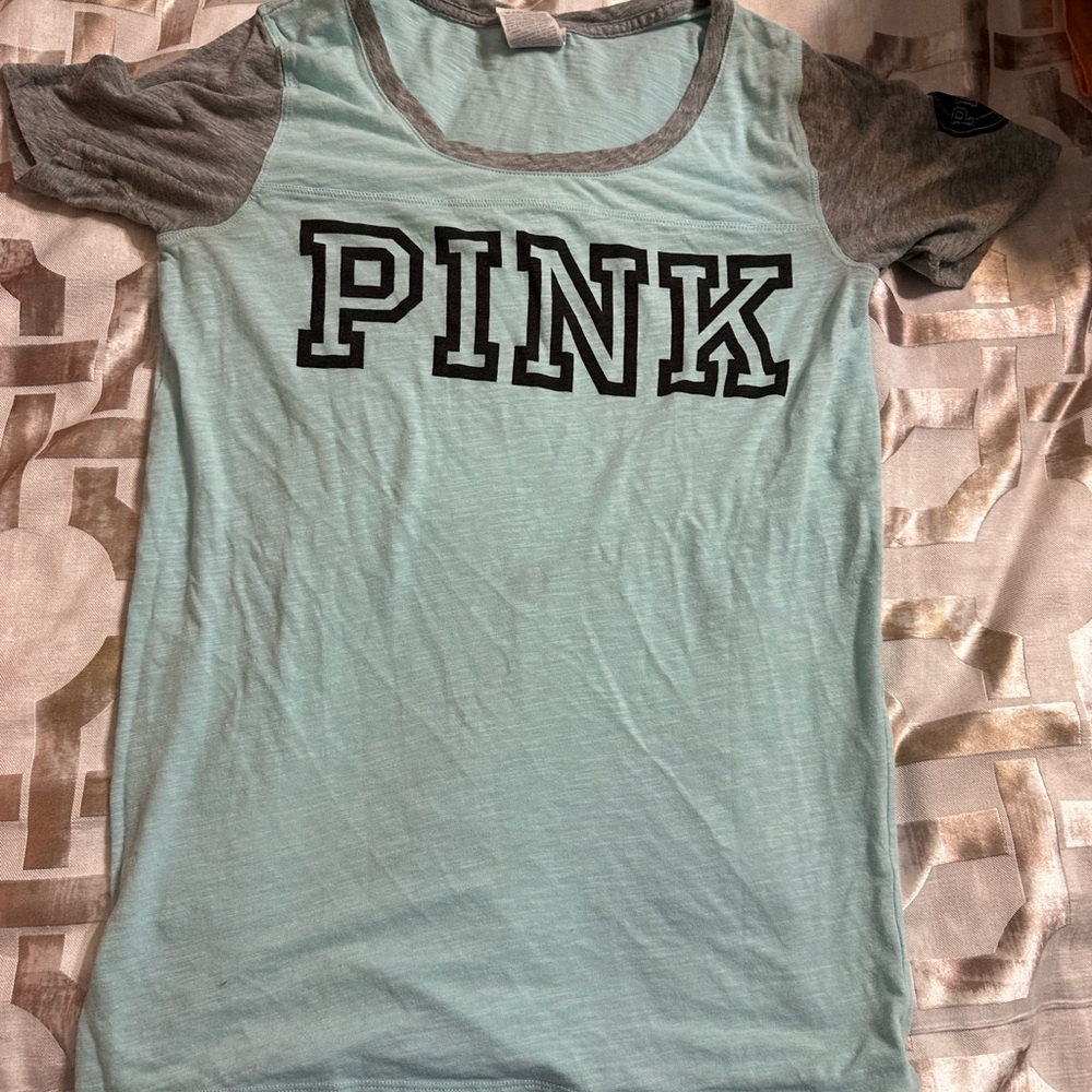 PINK VS Tee